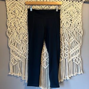 Under Armour Charcoal Gray Running Cropped Workout Leggings